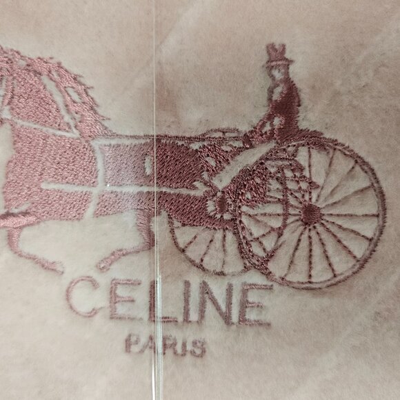 Celine Pink Blanket - Picture 5 of 17